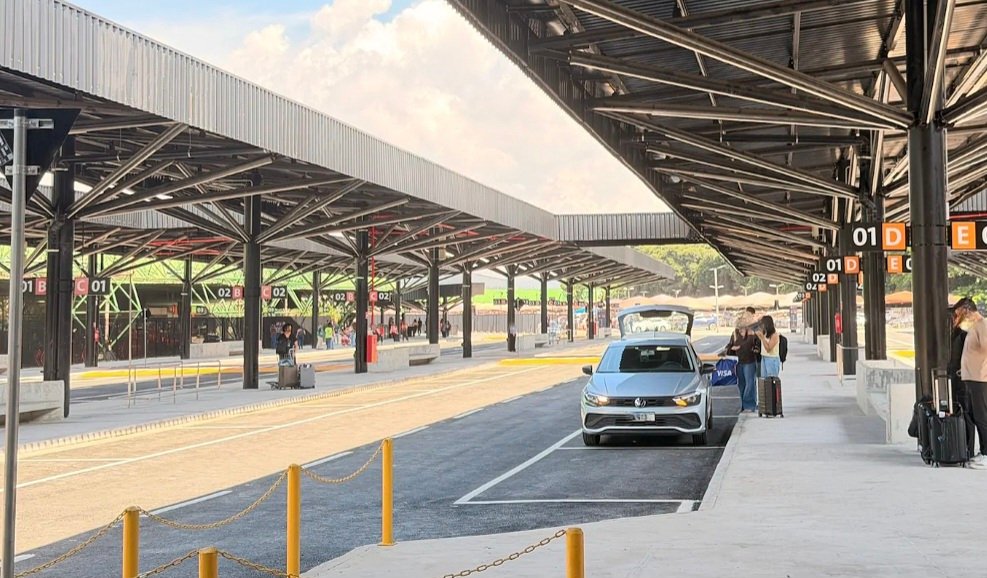 Uber muda regras de embarque no Aeroporto de Guarulhos e cria nova área para passageiros