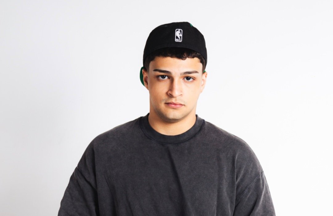 DJ Yago lança o álbum “Não Cópia, Tá!”, que chega às plataformas nesta quinta-feira (20/08)