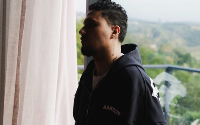Nesk Only apresenta o EP “Me Tira o Medo” e o clipe da faixa-título